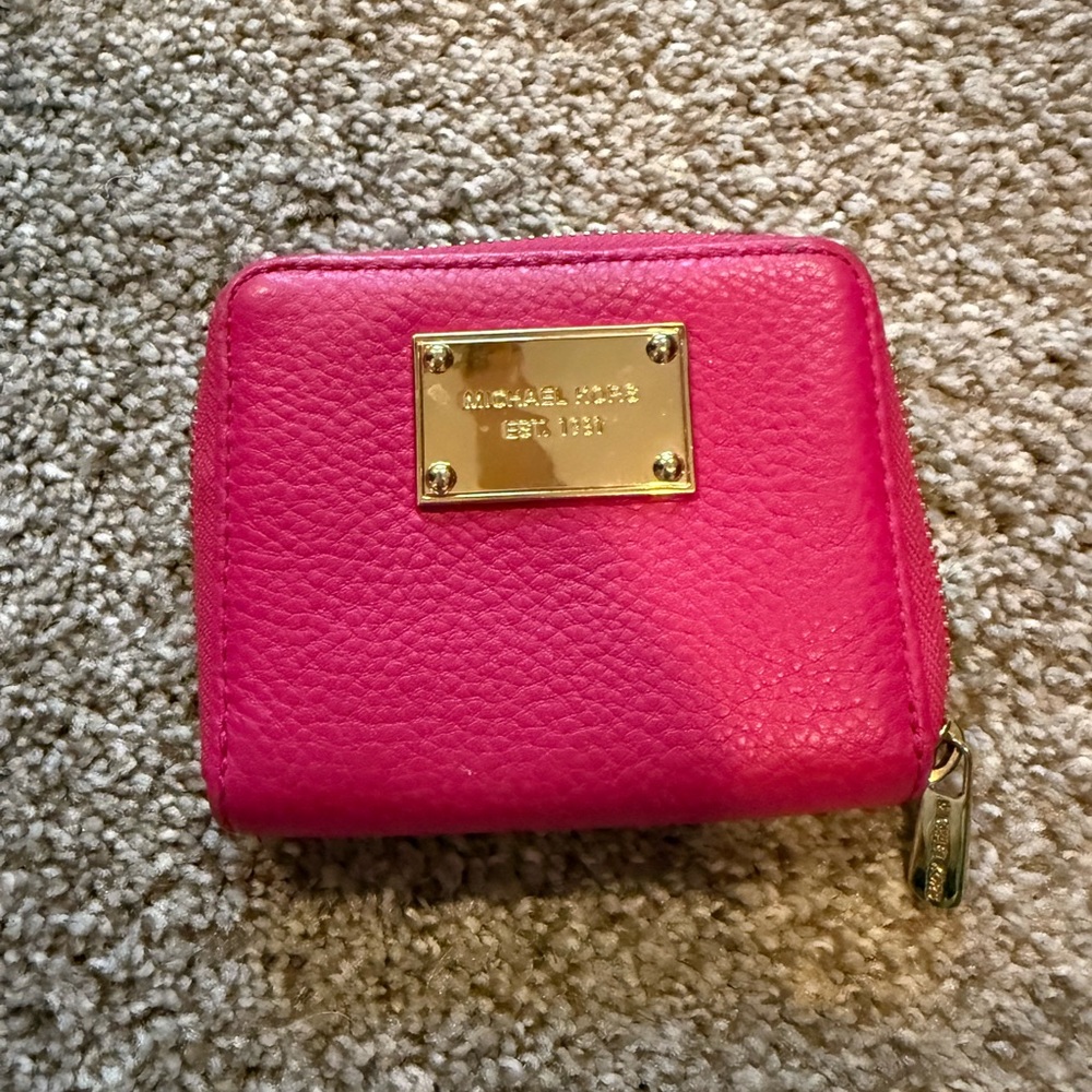 Michael Kors Pink Wallet